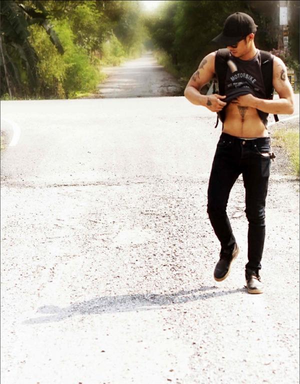 MAN-OMG-3---Guy-On-Hot-Street